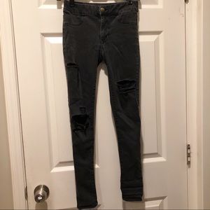 American Eagle Outfitter Ripped Jeans